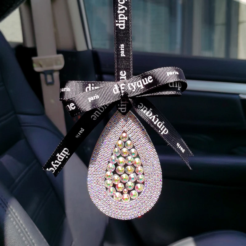 Peacock feather car pendant in car pendant rearview mirror net red car decoration inlaid with diamond creativity