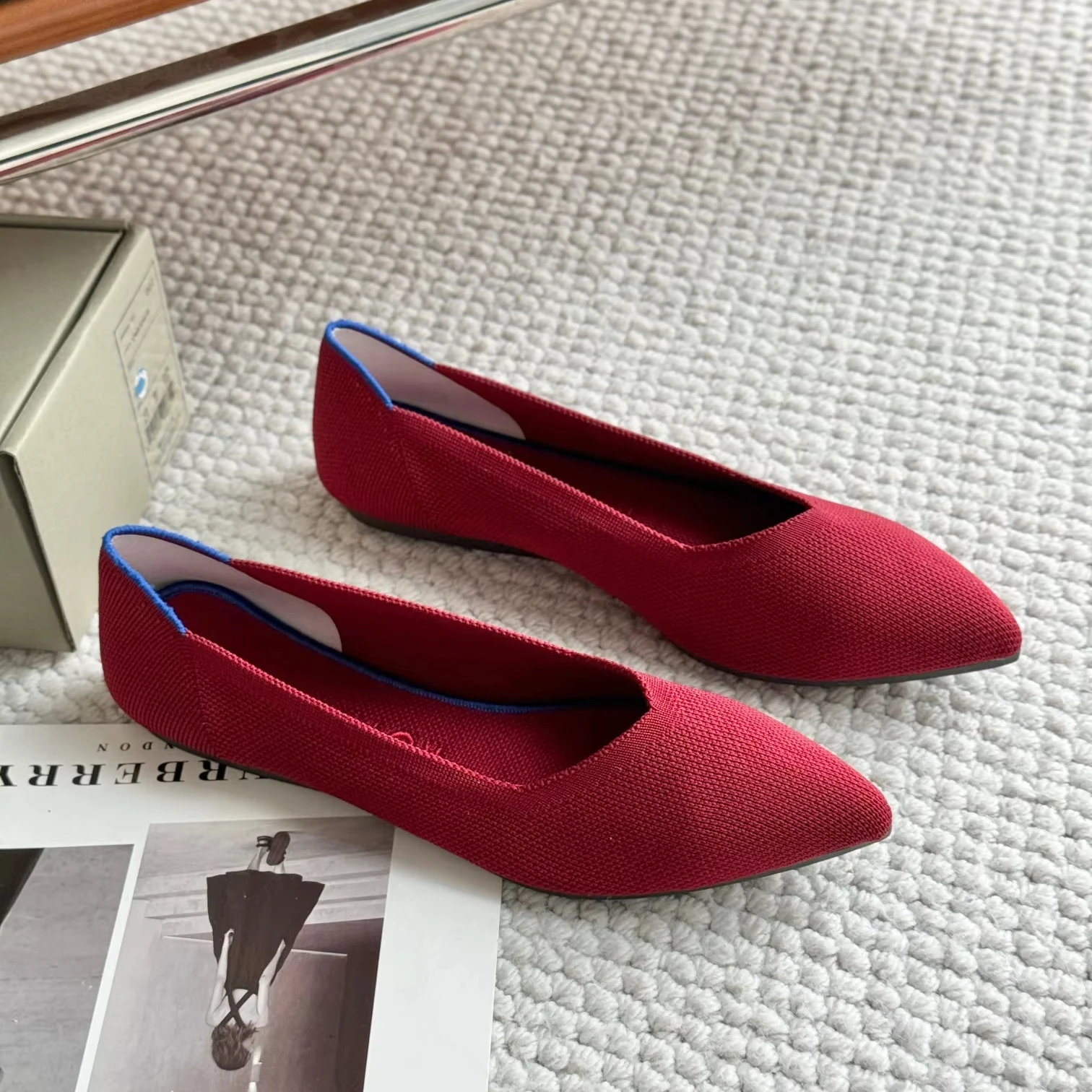 High Quality Cheap  Elegant Royal Red Pointed Flat Shoes Offering Vibrant Color With Superior Comfort