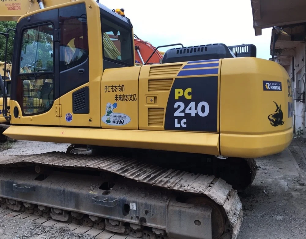 USED EXCAVATOR DIGGER  Komatsu PC240-8  SECOND-HAND DIGGER   GOOD CONDITION LOW PRICE FOR SALE AND LOW FAILUER RATE  90% NEW