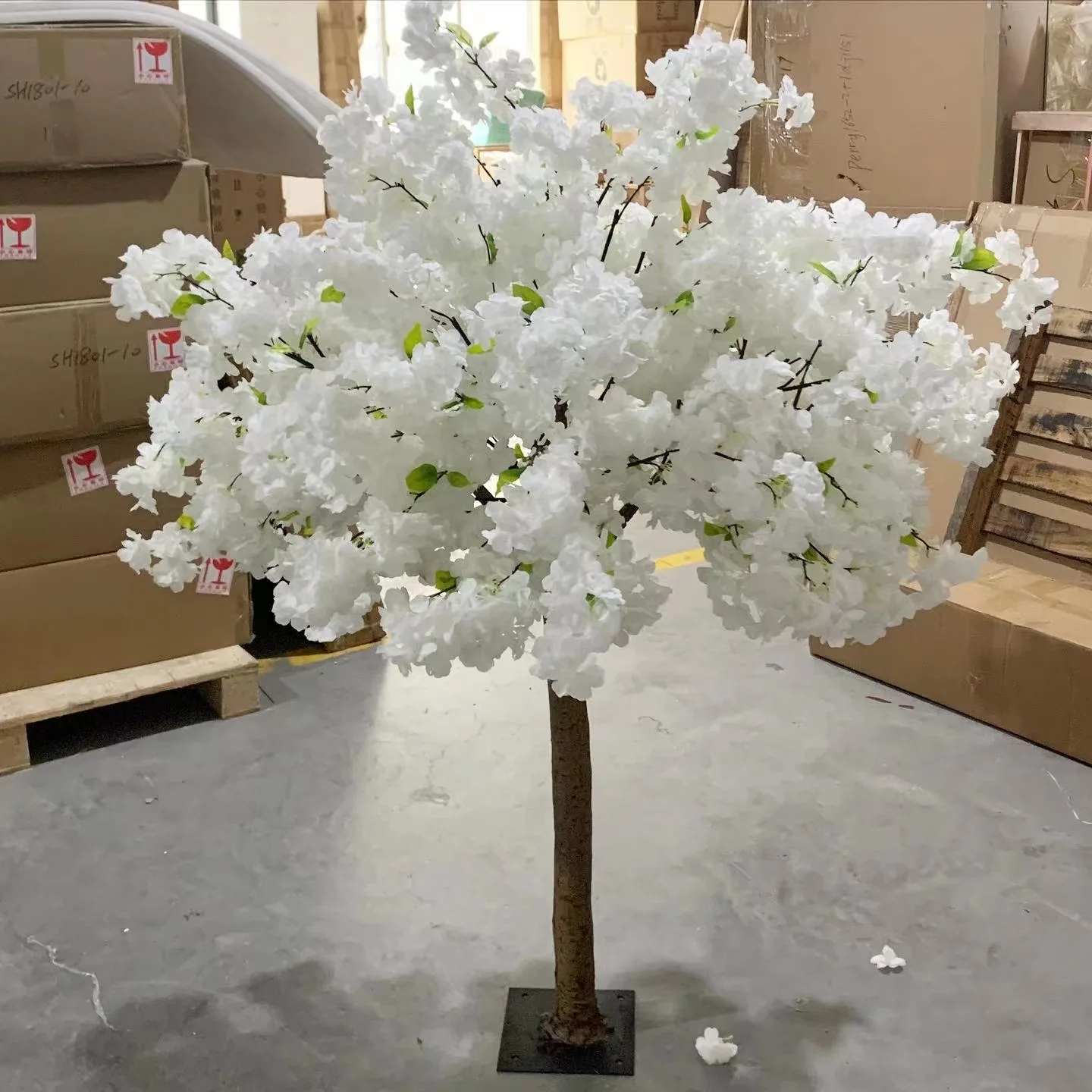 Eastgate Classical Tree Centerpieces For Wedding Table
