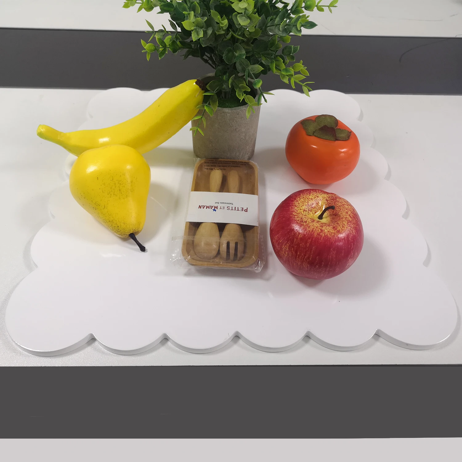 Luxury High Gloss Lacquer Tray Cigar Hospital Food Metal Serving Tray Serving Wooden Restaurant Tray