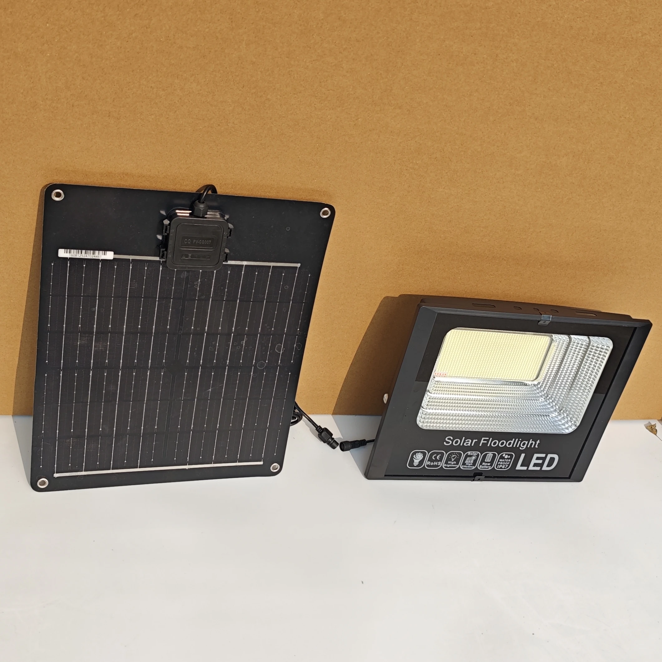 SOENERGY 24W Portable Solar Charger for Cell Phone Outdoor Emergency Mobile Power Battery Charging Solar