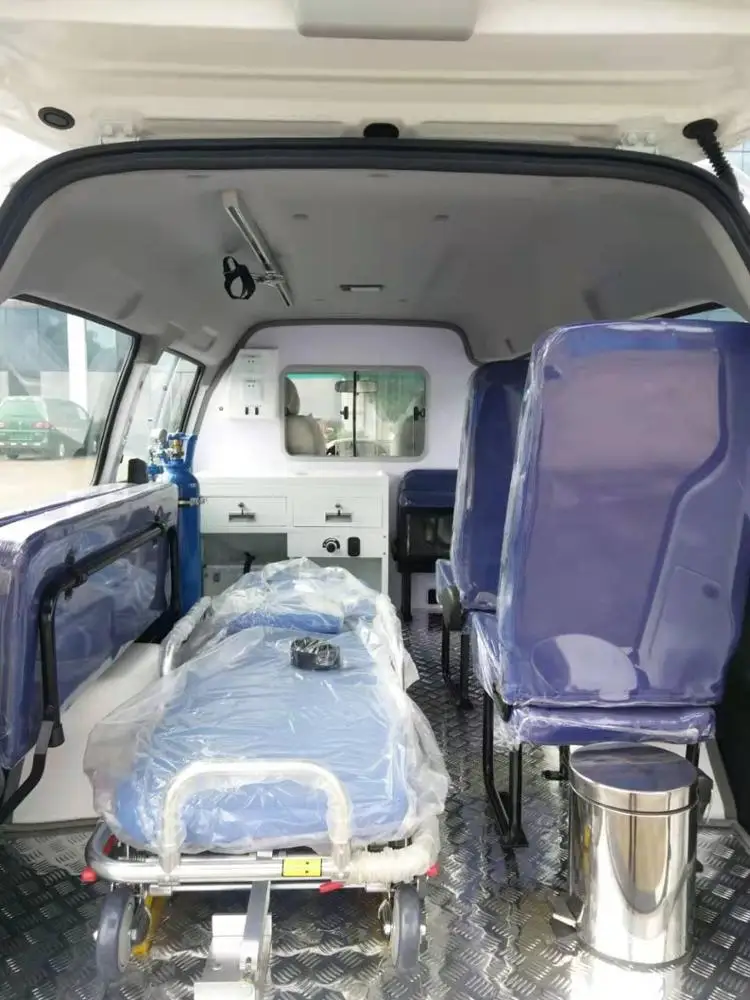 Dongfeng high quality and hot sale ward-type ambulance with ambulance vehicle CM7 manual for exporting