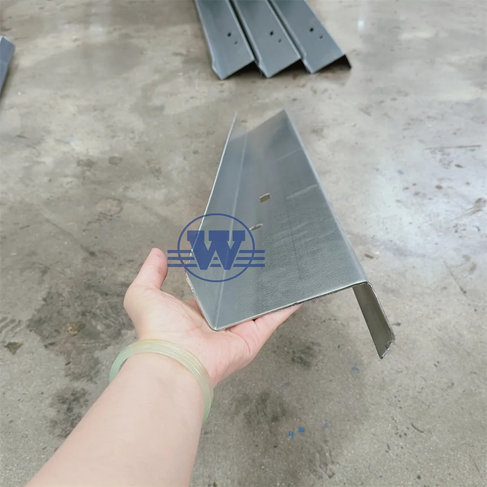 Best price Heavy Duty Design Interchangeable Metal Steel Structure Rolling U Shape Cold C Z Purlin CZ Roll Forming Machine