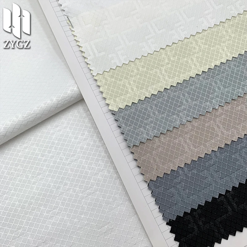 Imitation leather pleating process: 100% polyester laminated fabric, luggage and shoe material