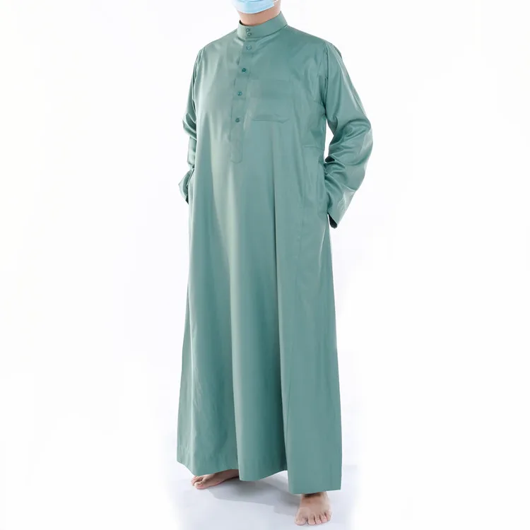 New Style Wholesales Embroidery Design Men Arab Thobe/thobe designs