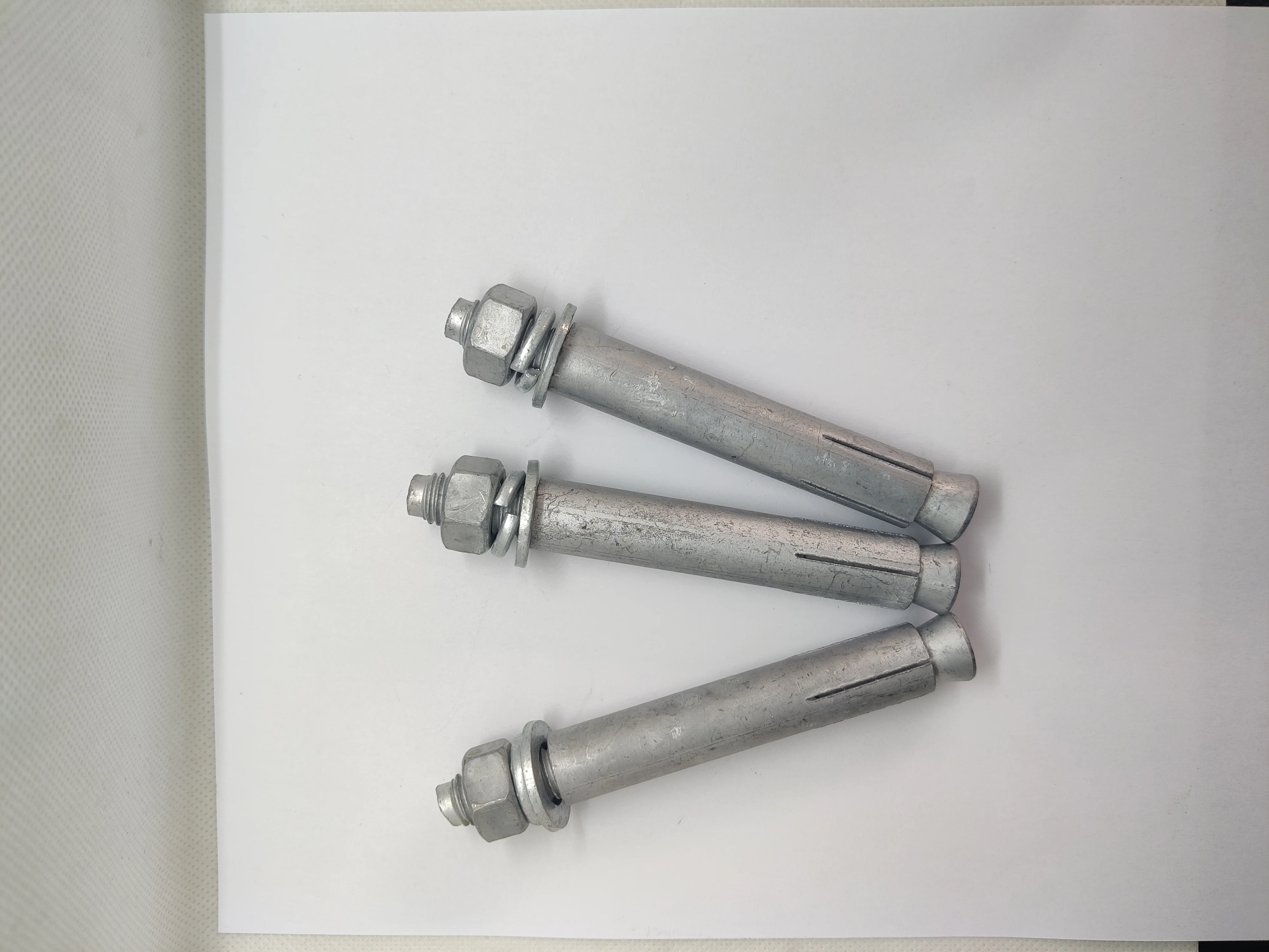 Factory wholesale Multiple specifications hot dip galvanizing Through Bolt Anchor for mechanical