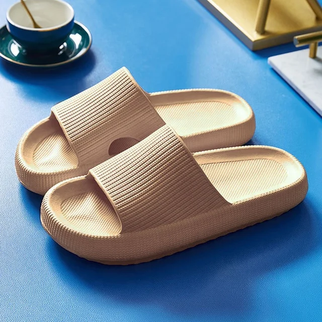 Home Slippers Thick Platform Bathroom Cloud Sootheze Slippers Non-slip Flip Flops Woman Sandals Women Fashion EVA Indoor Slides