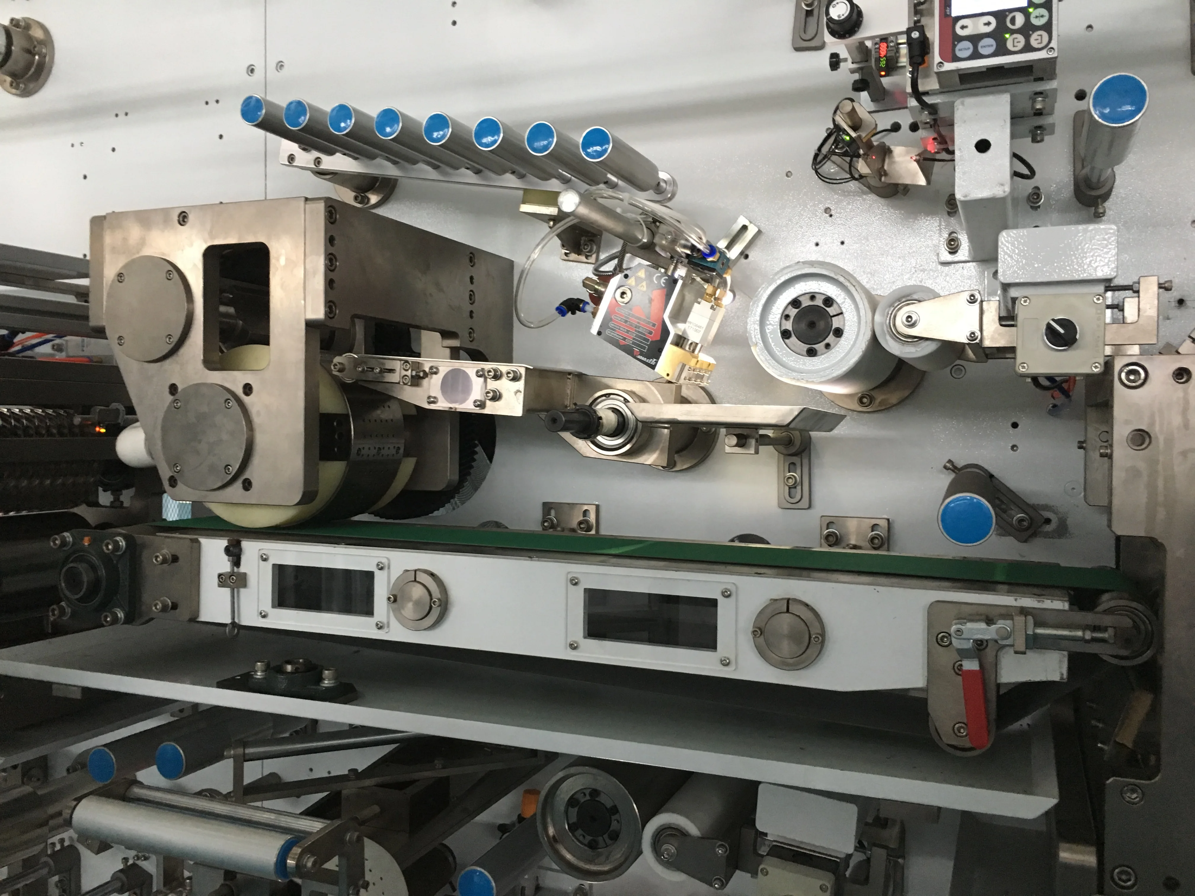 High quality T shape baby diaper machine manual diaper with ce certification