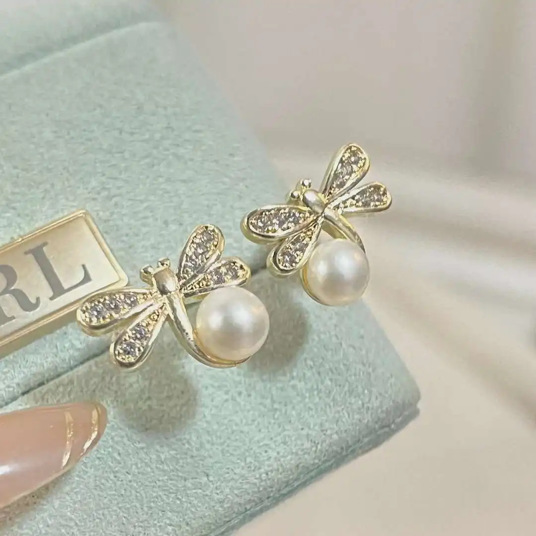 S925 Silver Needle Anti Allergy Dragonfly Earrings 5-6mm Natural High Quality Freshwater Pearl Stud Earrings Cute Pearl Jewelry