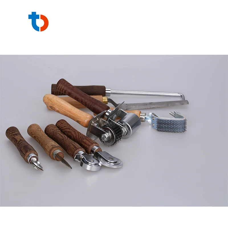 Conveyor belt repair tool kits for vulcanizing joint