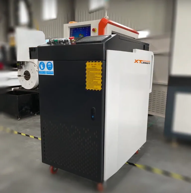 Fiber laser cleaning machine with Qilin laser cleaning head for rust/paint/oil  removal