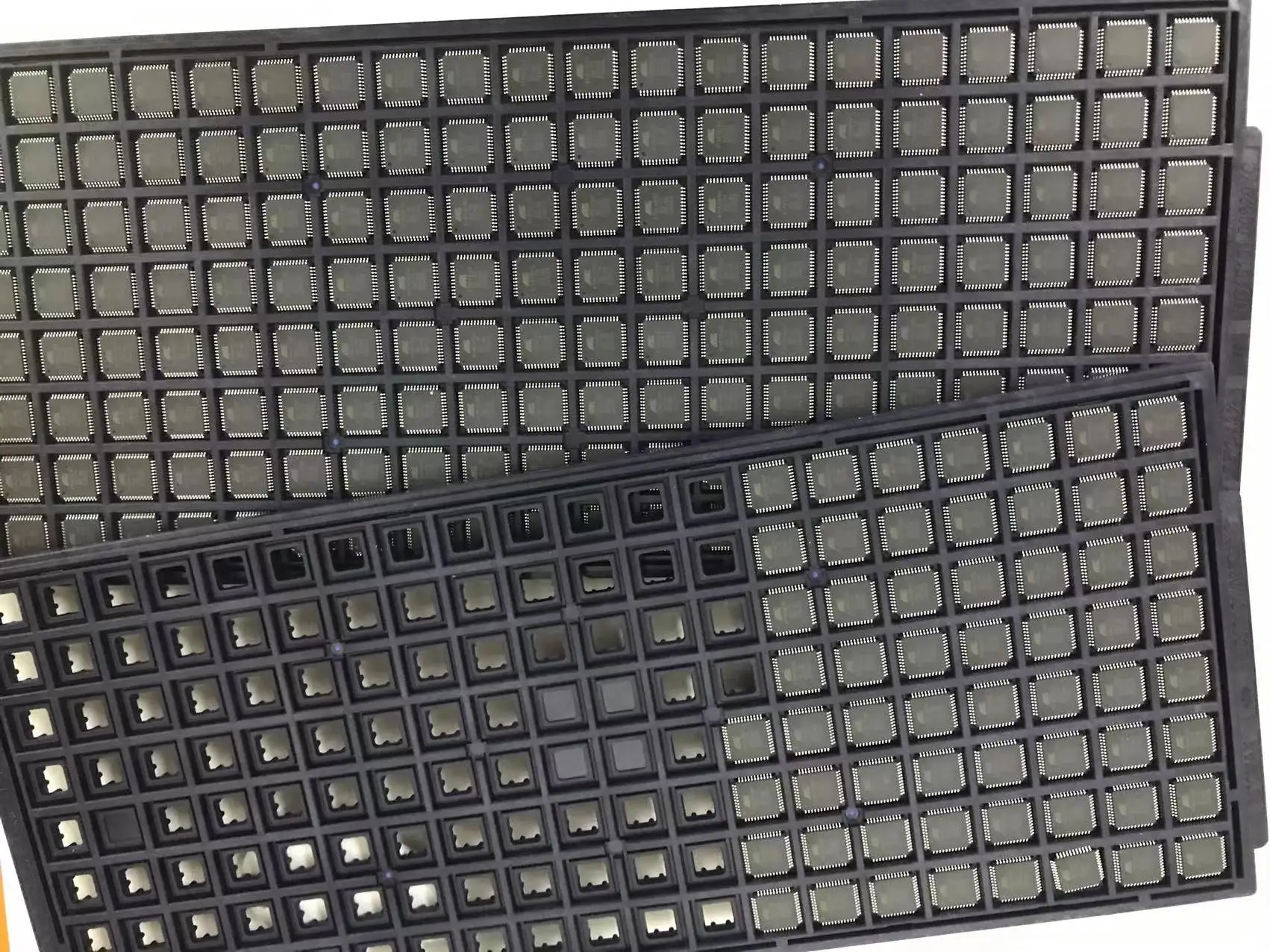 New Original  PIC12F1822-I/SN PIC12F1822-I PIC12F1822 IC Integrated Circuit SOP-8