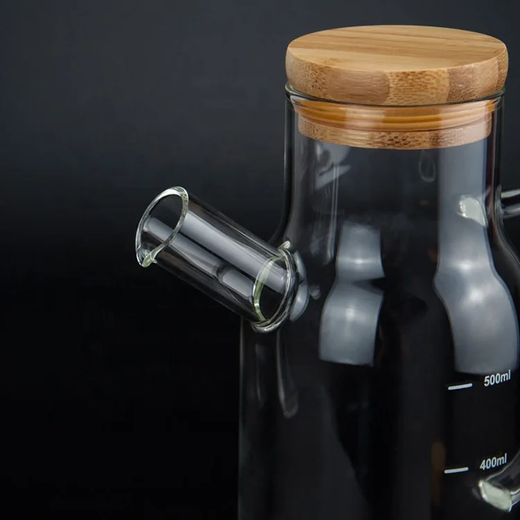 Eco-friendly kitchen glass cooking olive oil bottle with bamboo lid and handle
