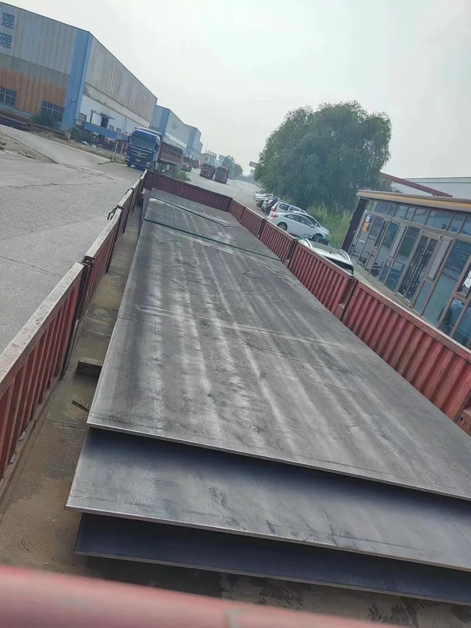 Low Price A283c Q195 Q215 Q235B Q345B Hot Rolled Oiled Carbon Steel Plate For Building Material Steel