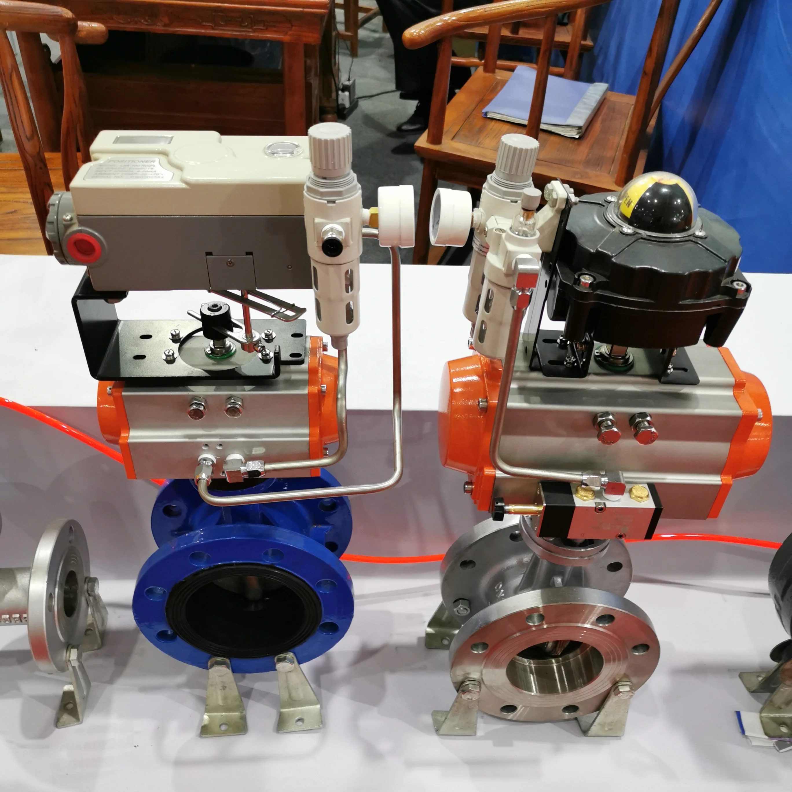 pneumatic head has a limit switch stainless steel globe valve