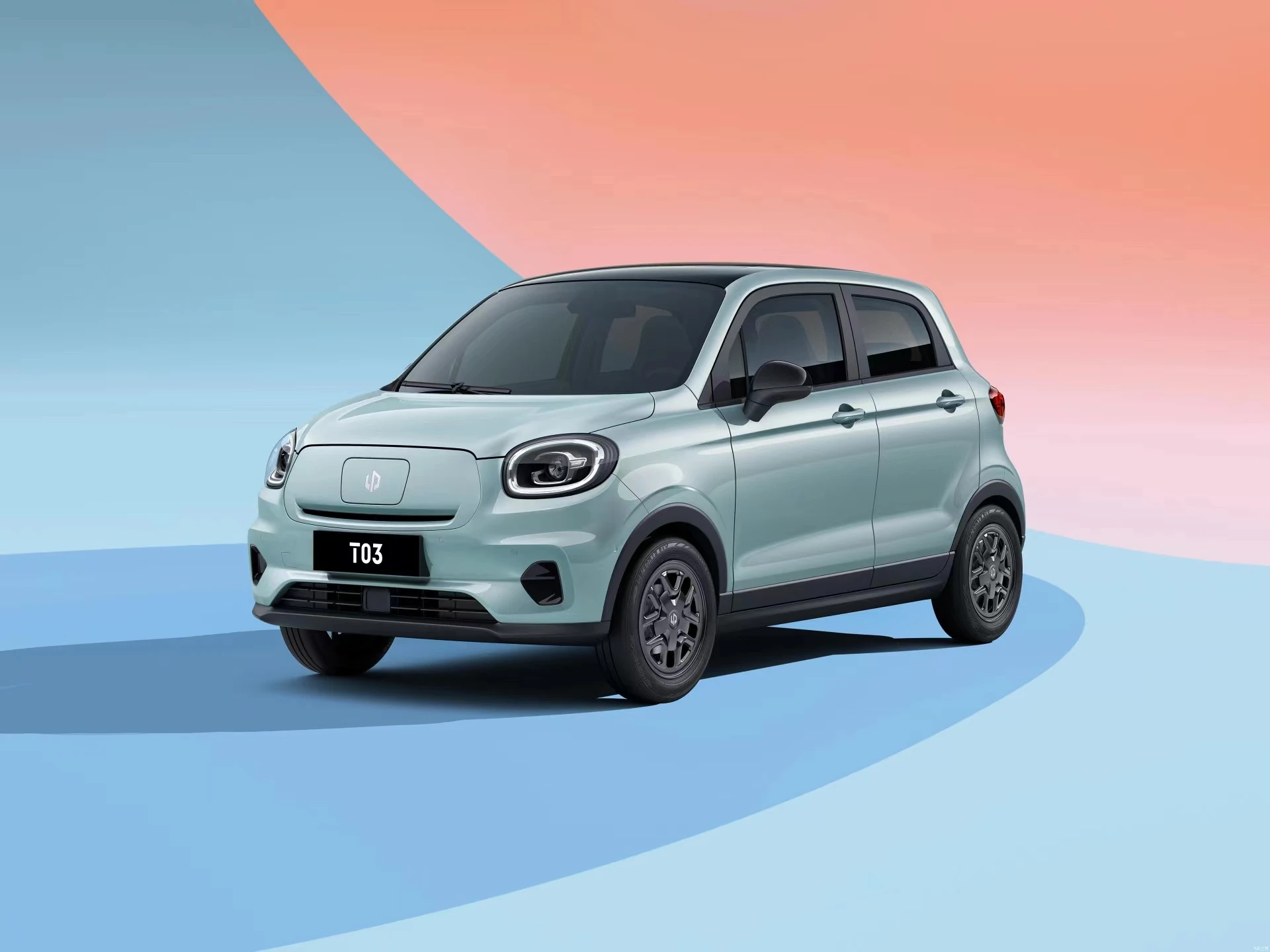 China Famous Brand Lingpao T03 Electrical Motors With 5 Seats Left Hand Drive China luxury Brand Lingpao T03