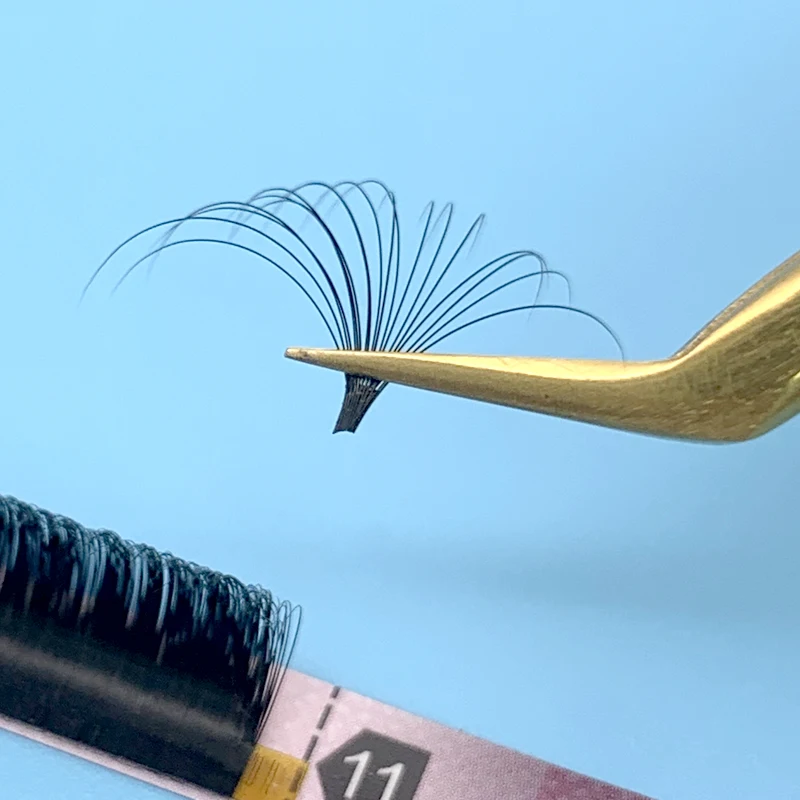 Yelix Profession Premium Pbt Fiber Handmade Lashes 3D .03/.05/.07 Volume Easy Auto Fan Lash Bloom Lashessh Extension