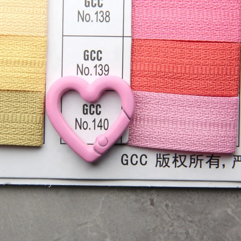 Heart Shape Spring Gate Ring Openable Bag And Handbag Belt Buckle Connect Pendant Key Chain Best Metal heart keyring