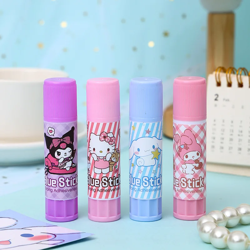 Cute Cartoon Solid Glue Stick Student DIY Tool Solid Glue Spinning Out Glue White Small 9g High Viscosity