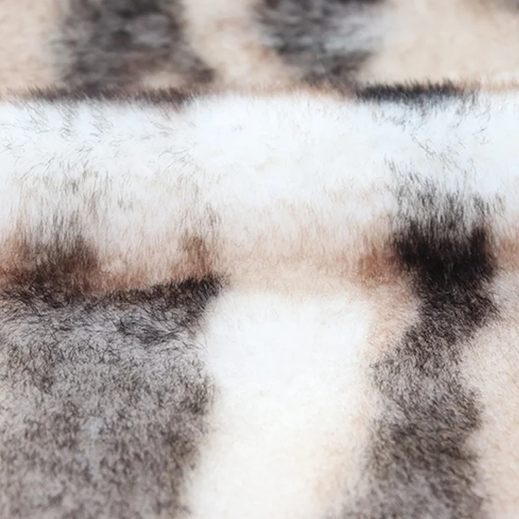 Factory directly 100%  high quality soft printed faux rabbit fur fabric