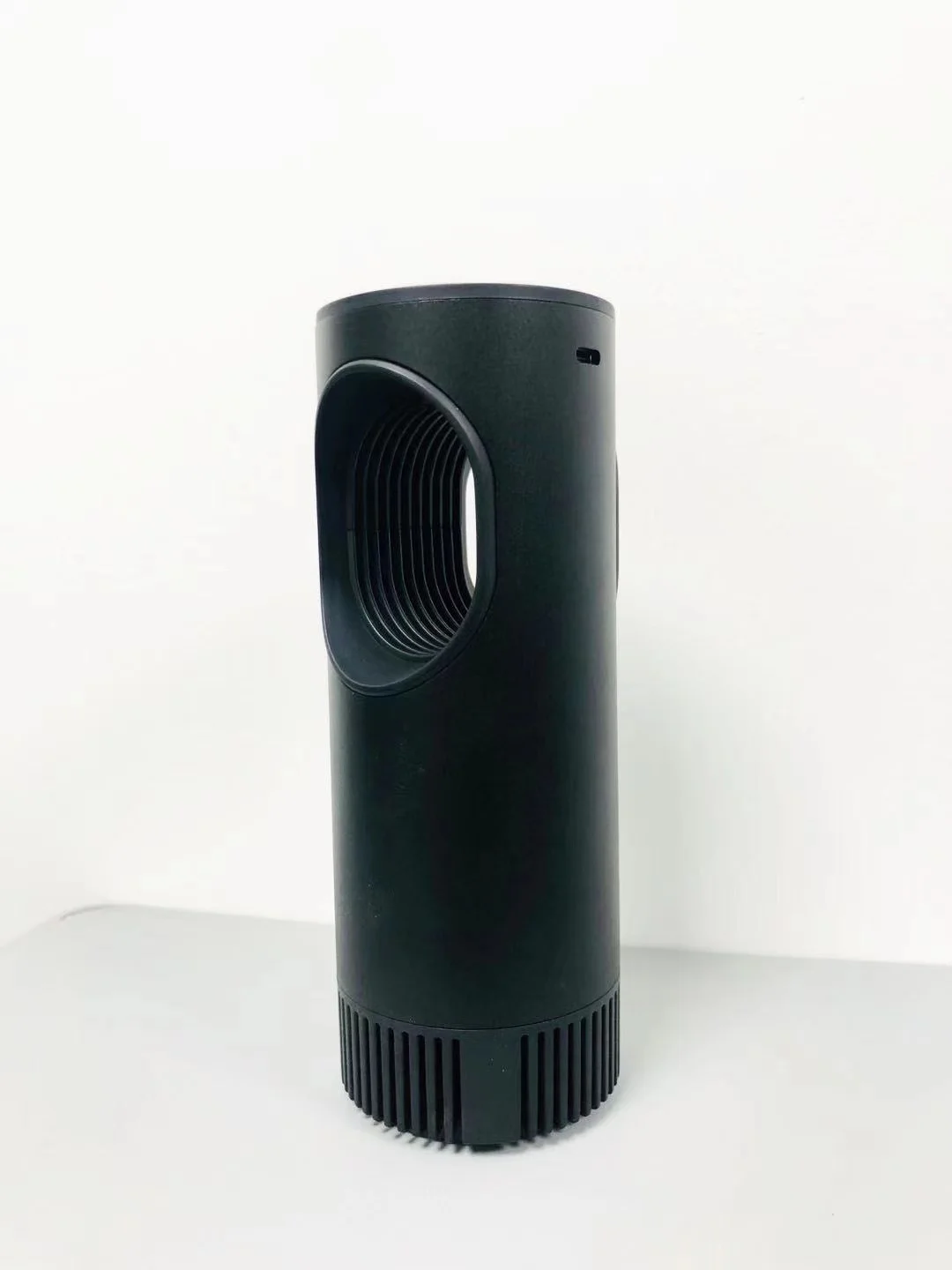 Portable Negative Ion UVC Air Cleaners Car Air Purifier with Monitoring