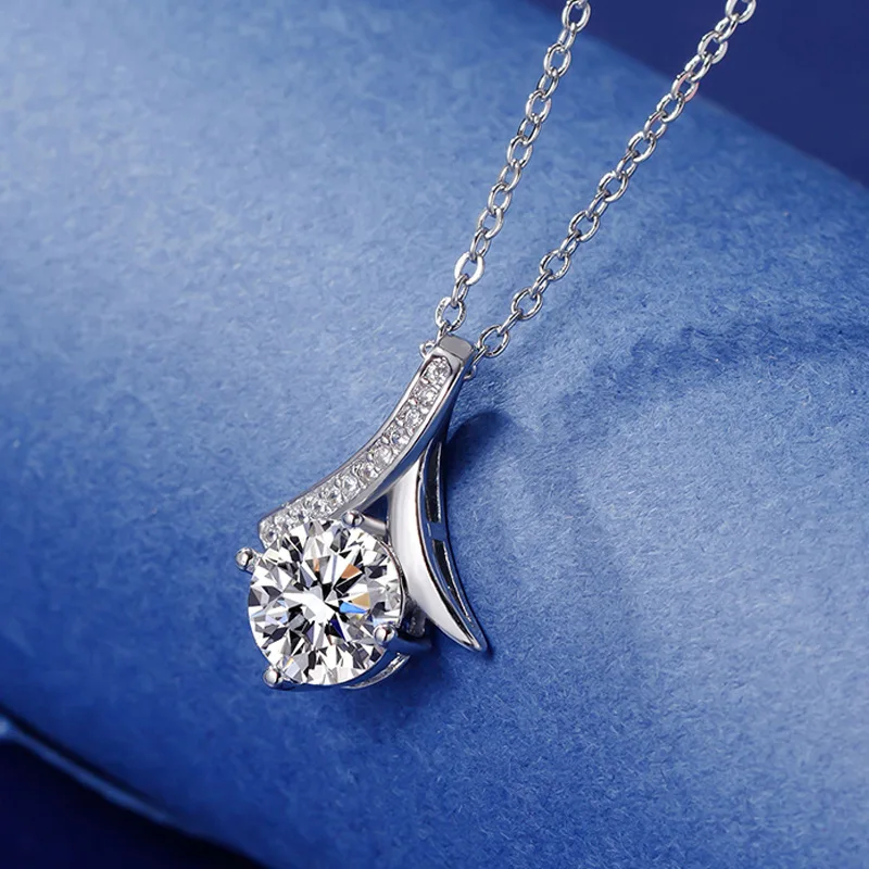 925 Sterling Silver Plated Solitaire Cubic Zirconia Necklace Exquisite Sparkling Round Cut Diamond Pendant Necklace Wedding