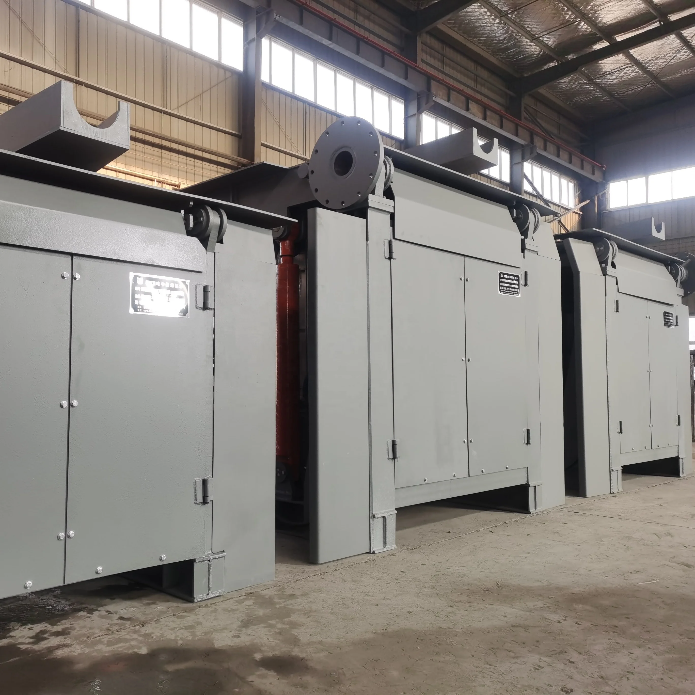 Manufacturer online factory online 5T hydraulic medium frequency induction  melting steel aluminum furnace 2600KW Melting Oven