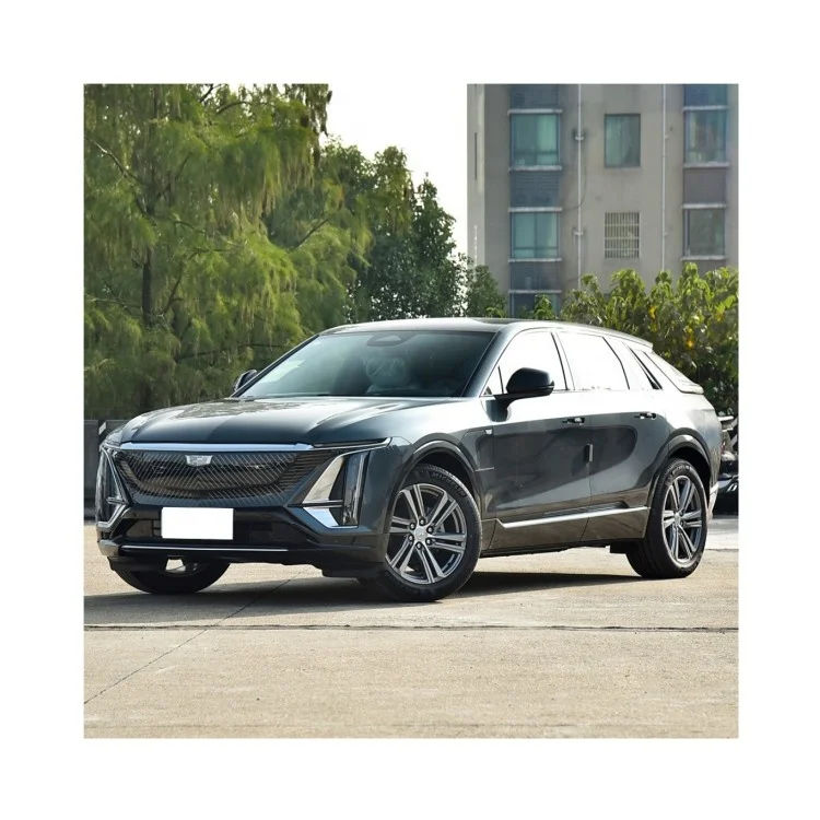 New C-a-D-I-L-L-a-C Electric Car SUV Lyriq Rwd Long Range Luxury Version Design 2022
