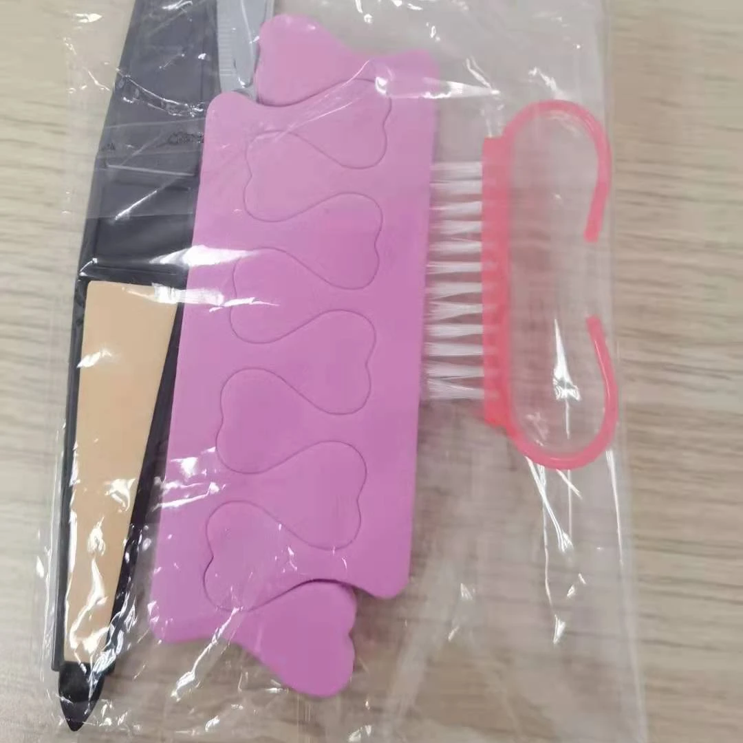 Маникюрный набор