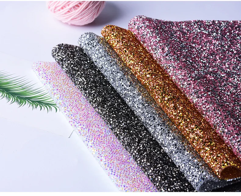So Beautiful Washable Practice Rhine Stone Cushion Art Design Hot Sell Glitter Diamond Nail Table Mat