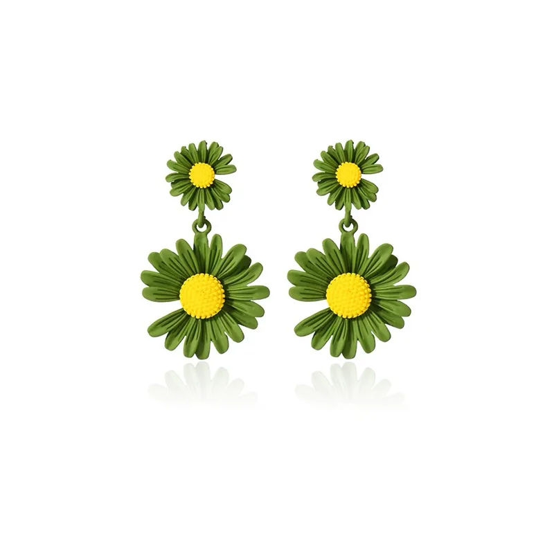 
Korean Fashion Elegant Sweet Spray Paint Stud Earring Small Chrysanthemum Drop Earrings Flower Trendy Jewelry 