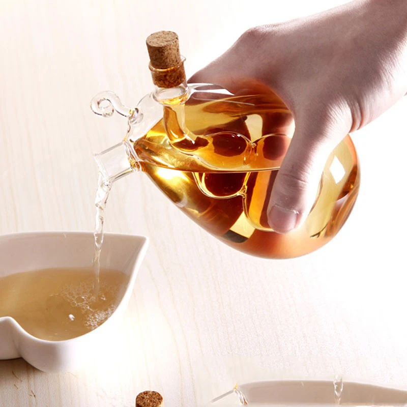 2024 Kitchen Glassware Supply 2-Outlet Round Borosilicate Glass Olive Oil Jar Vinegar Bottle Pot Kitchen Sauce Dispenser