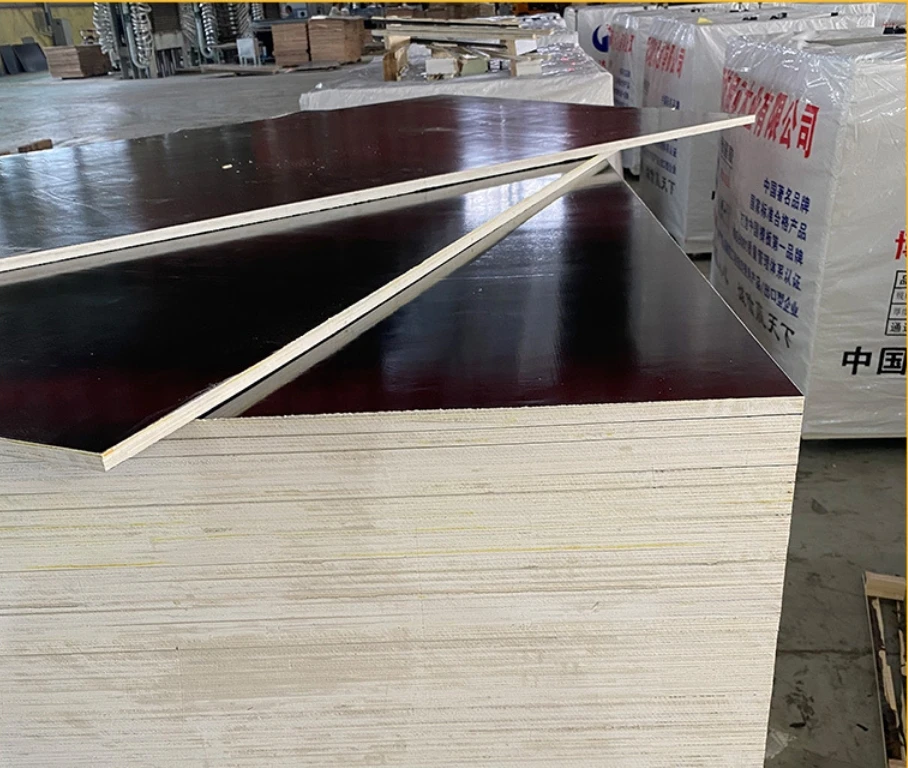 18mm Black Poplar Film Faced Plywood Used 8 times For Construction