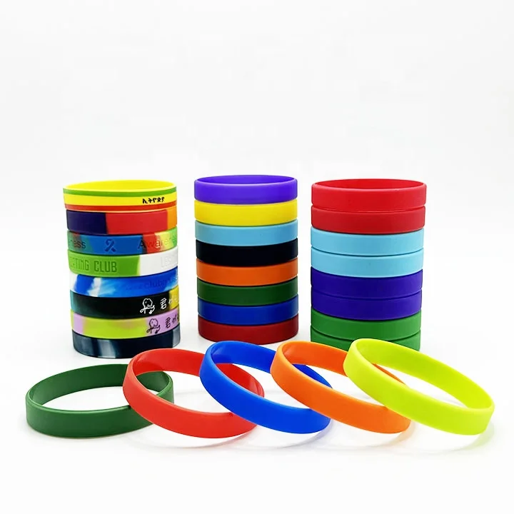 Promotional Custom Logo Design en Thin Rubber Silicone Bracelet Material Wrist Bands