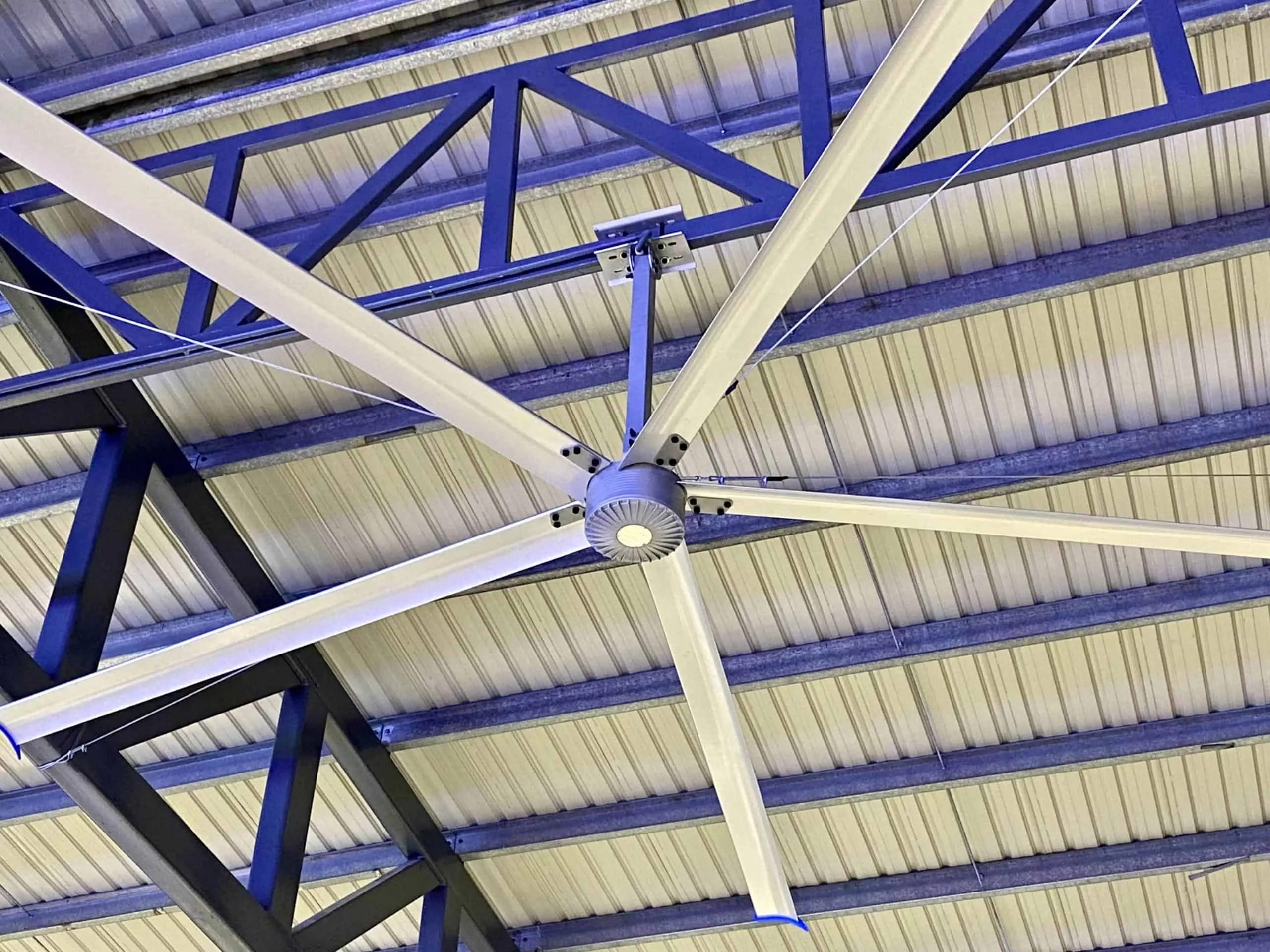 16ft HVLS Electric Aluminum Ventilation Fans Best Giant Horse Stall Fans