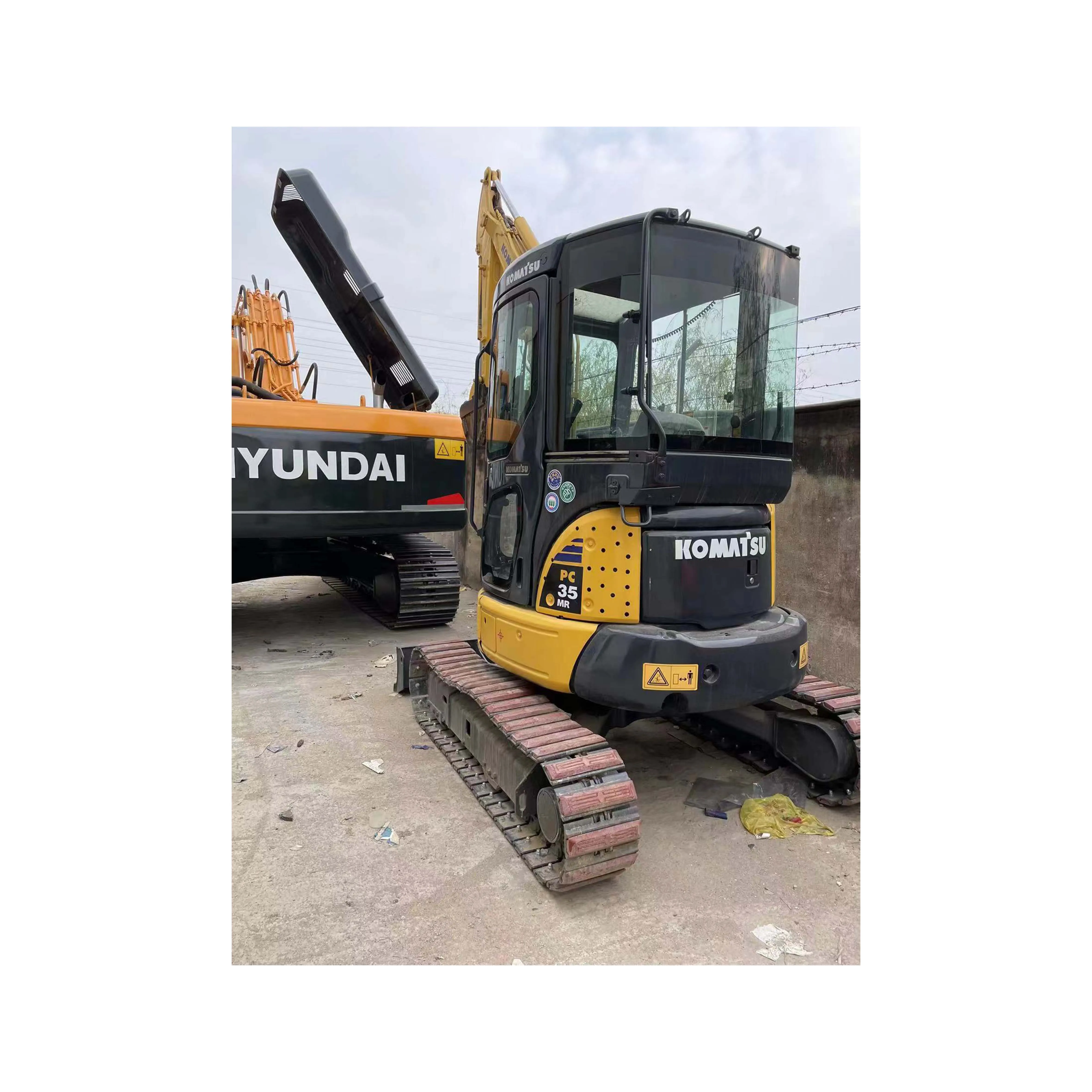 Japan Used Excavator PC35MR mini Excavator PC35 Komatsu Excavator pc15 pc18mr pc30mr pc35mr pc40 pc50mr for sale