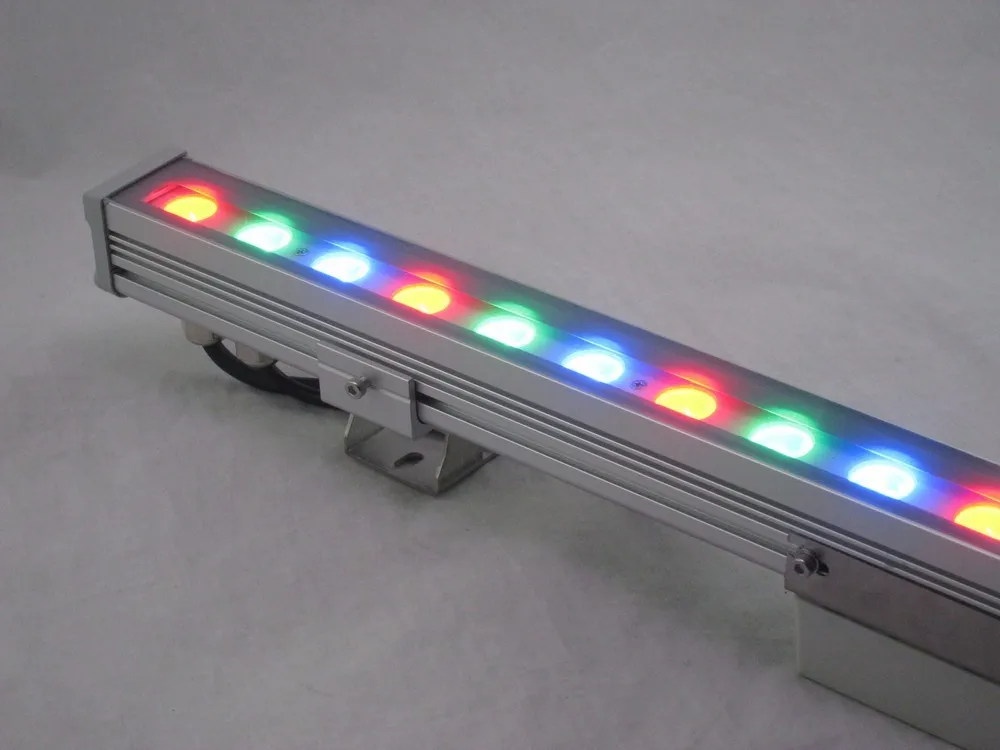 Светодиодный настенный светильник Rgbw уличная водонепроницаемая лампа Rgb с управлением Dmx розовая желтая зеленая светящаяся на заказ белая оранжевая для корпуса автомобиля