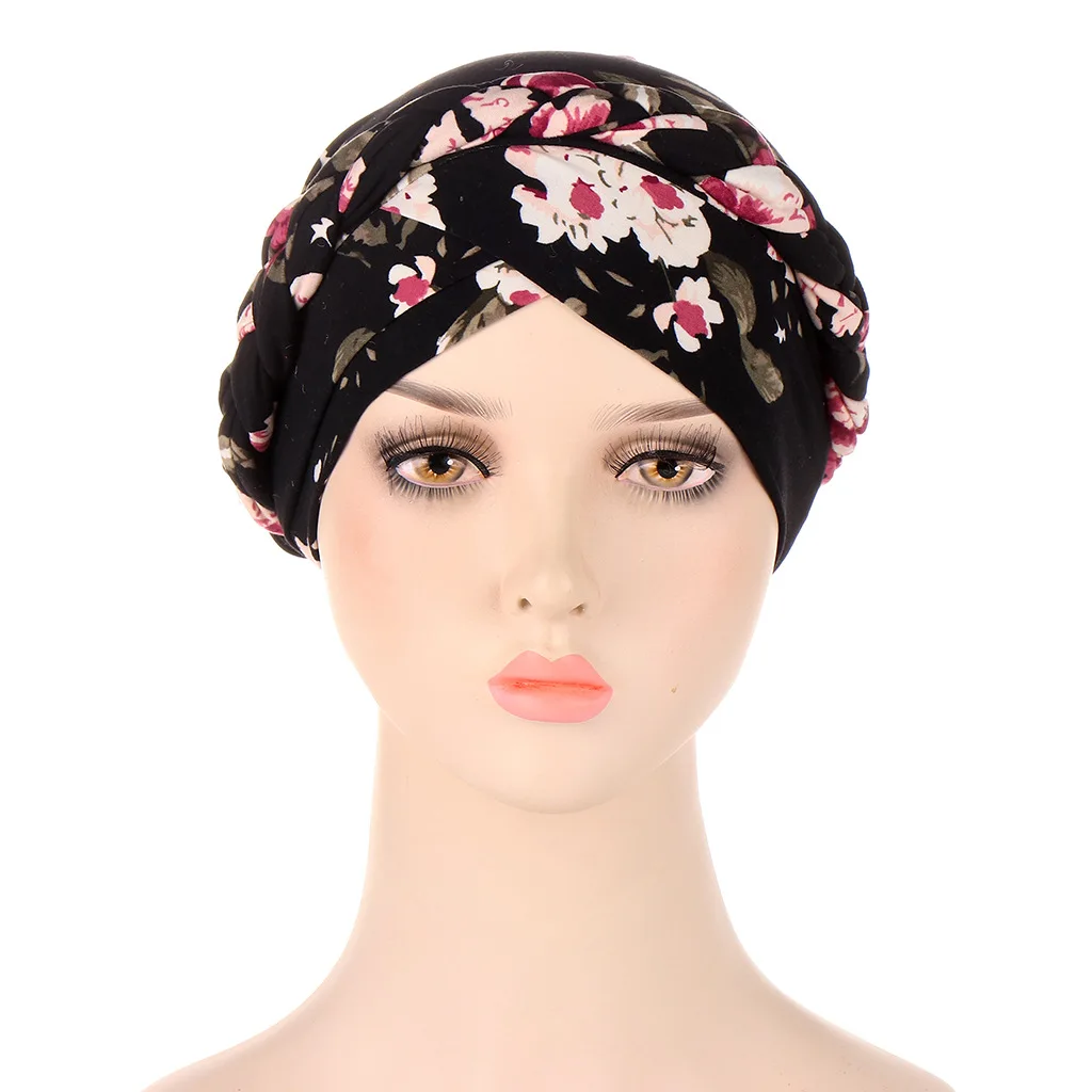 A new muslim braided hat with dyed frosted milk silk plait, short braid, hidden hair turban printed hijab