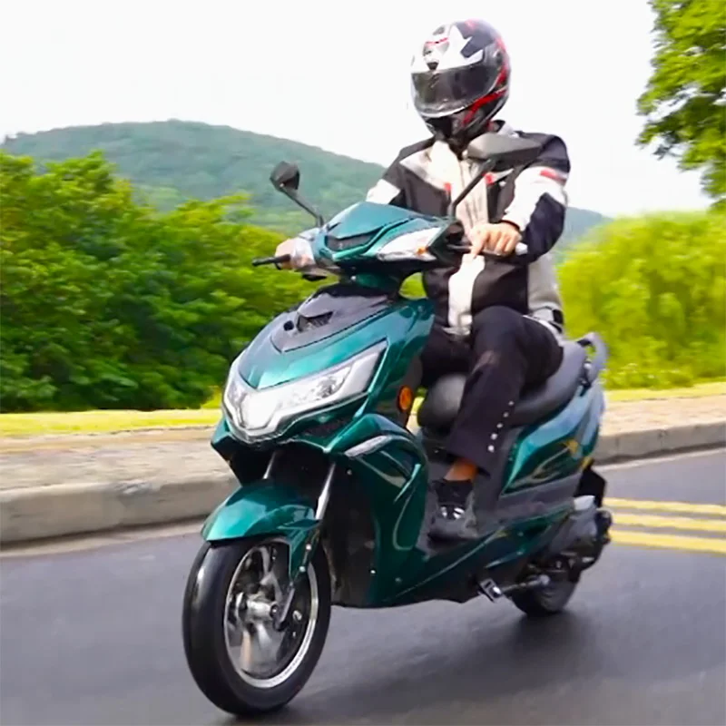 Wholesale 12 inch electric motorcycle 600/800W 45-55km/h speed electric moped scooter adult motorcycle with eec
