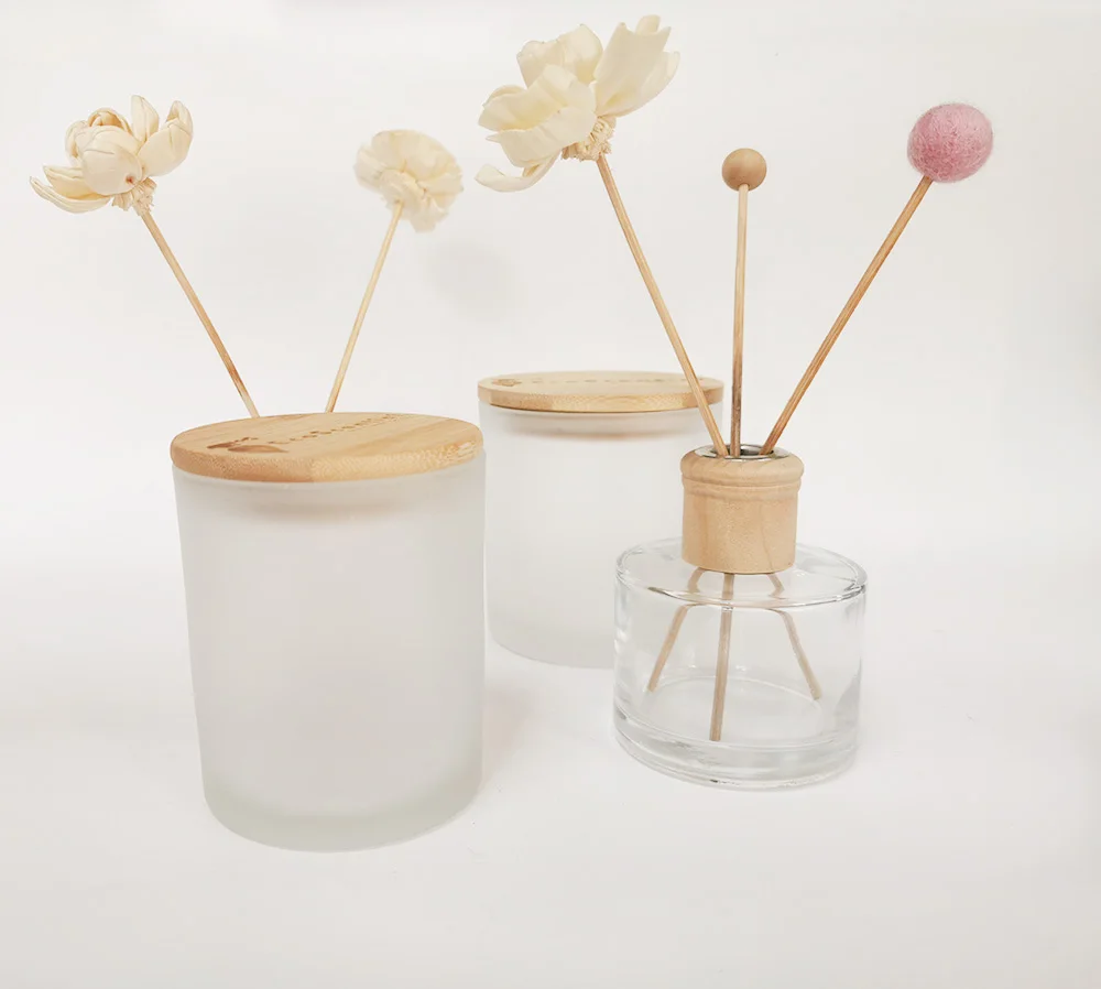 3 Wick 18 oz large Frosted Empty Colored Glass Candle Jars Holder Container Matte Black Candle Glass Jar with Lid