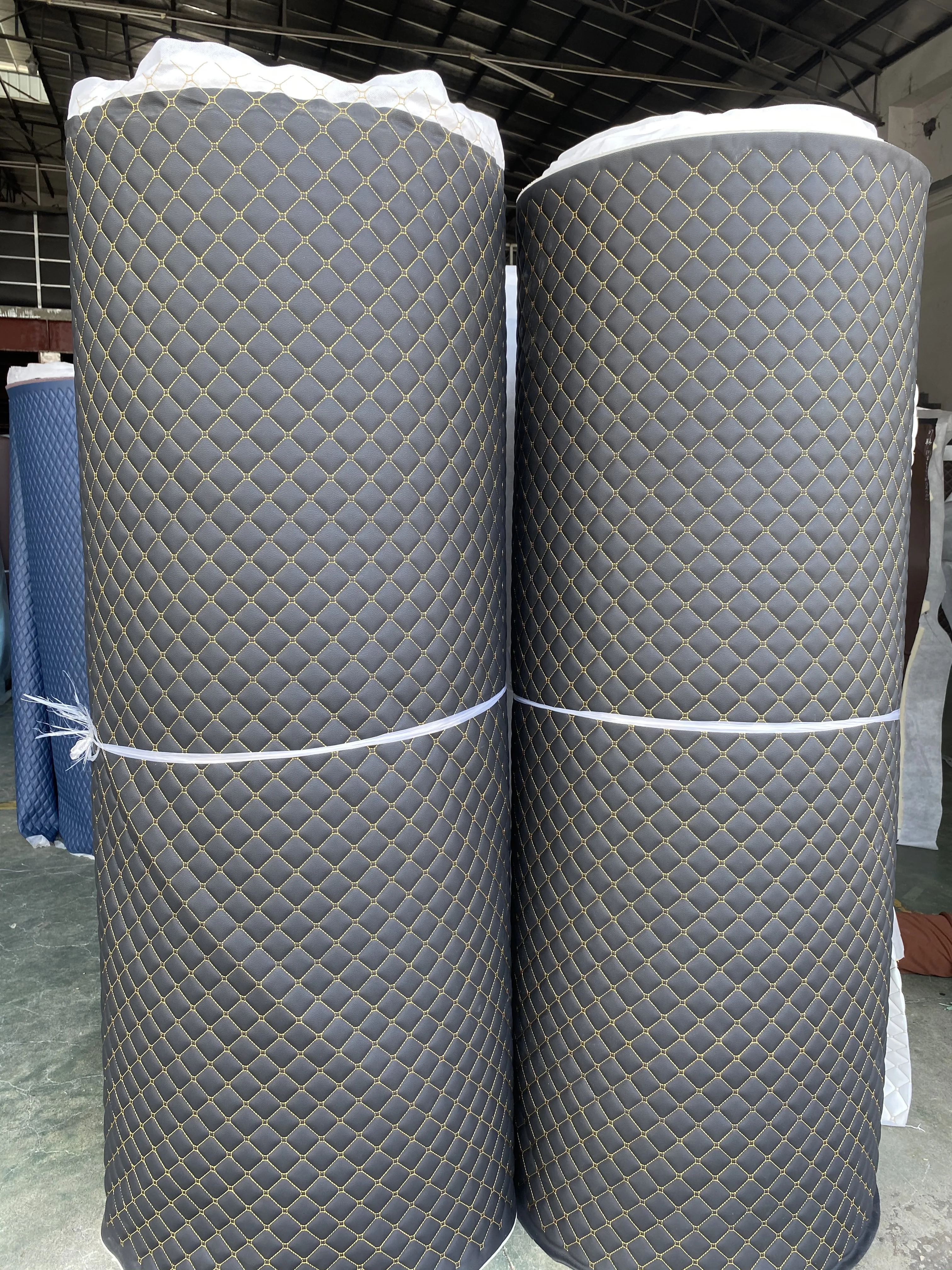 Competitive Price Furniture Pvc Synthetic Leather Raw Material easy cleaning Auto Carpet Pu Leather Raw Material