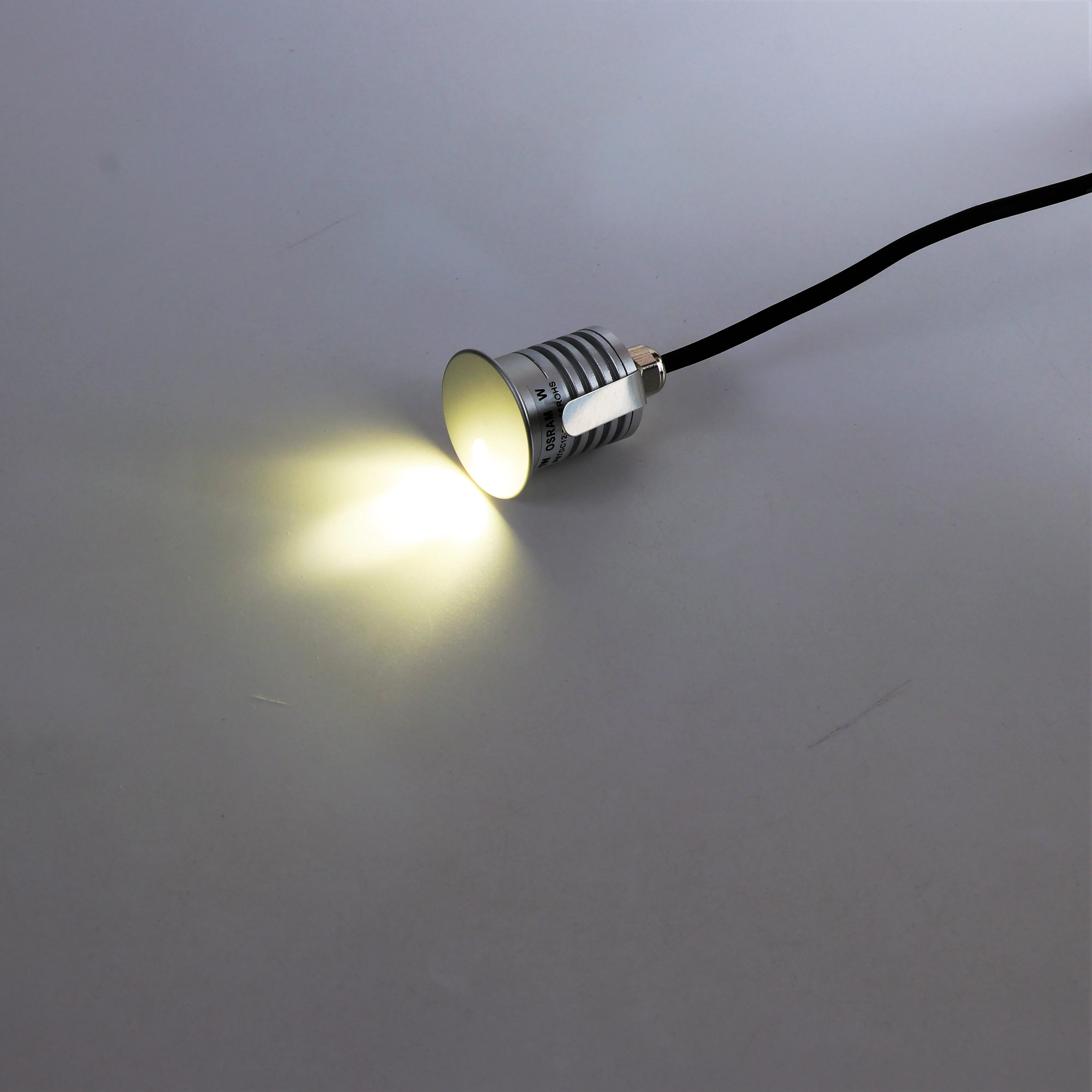 Шаг Света led