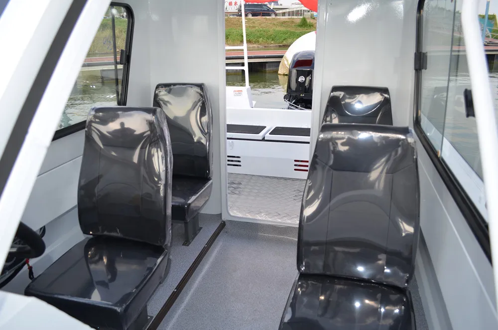 China Hot Sale 530 Half Cabin 7 Person Fishing Boat 5.3m Customized Aluminium Fishing Boat Full-welded Aluminium Boat