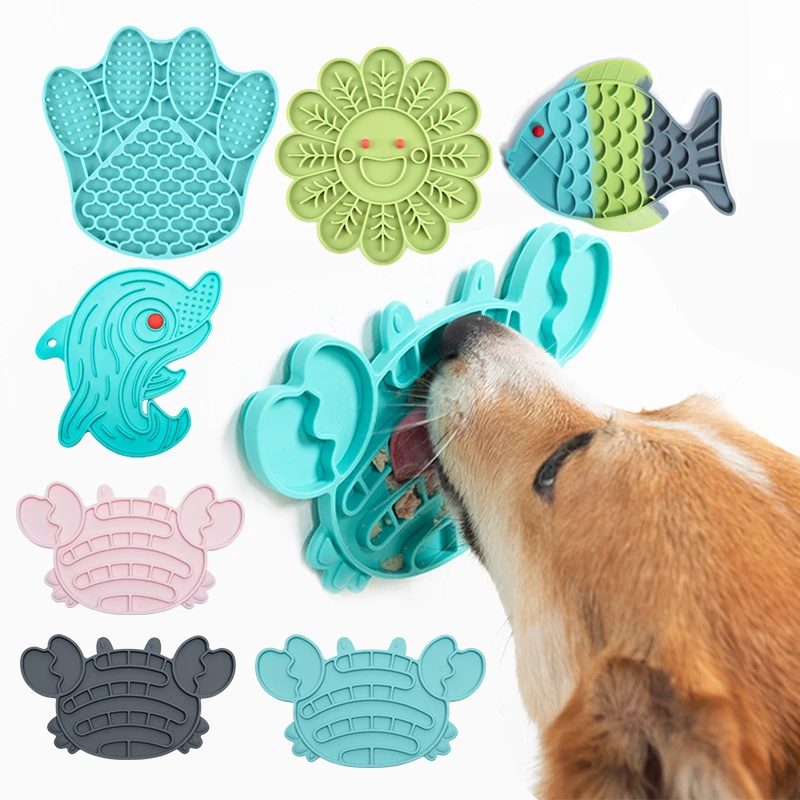 Factory Wholesale Non-toxic Durable Silicone Licking Mat Suction Cups Crab-shaped Pet Cat Lick Pad Slow Feeder Dog Lick Pad