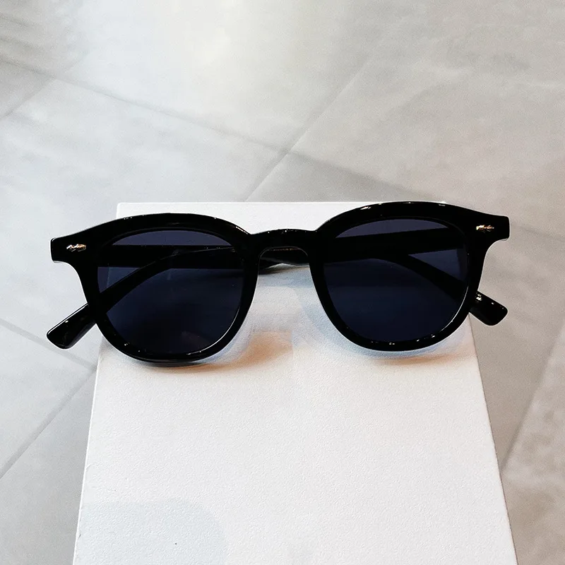 Trendy Retro Small Frame Sunglasses New Fashion Colorful Metal Rimless Square Lenses High Quality Custom Lens ocean lens Color