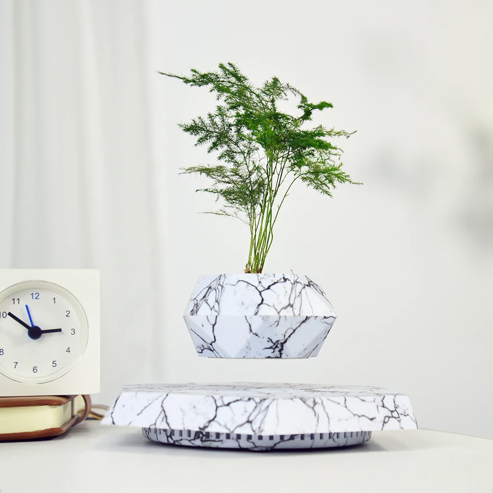 Hot Selling Floating Lamp Magnetic Levitating Plant  Pot  for Christmas Gift