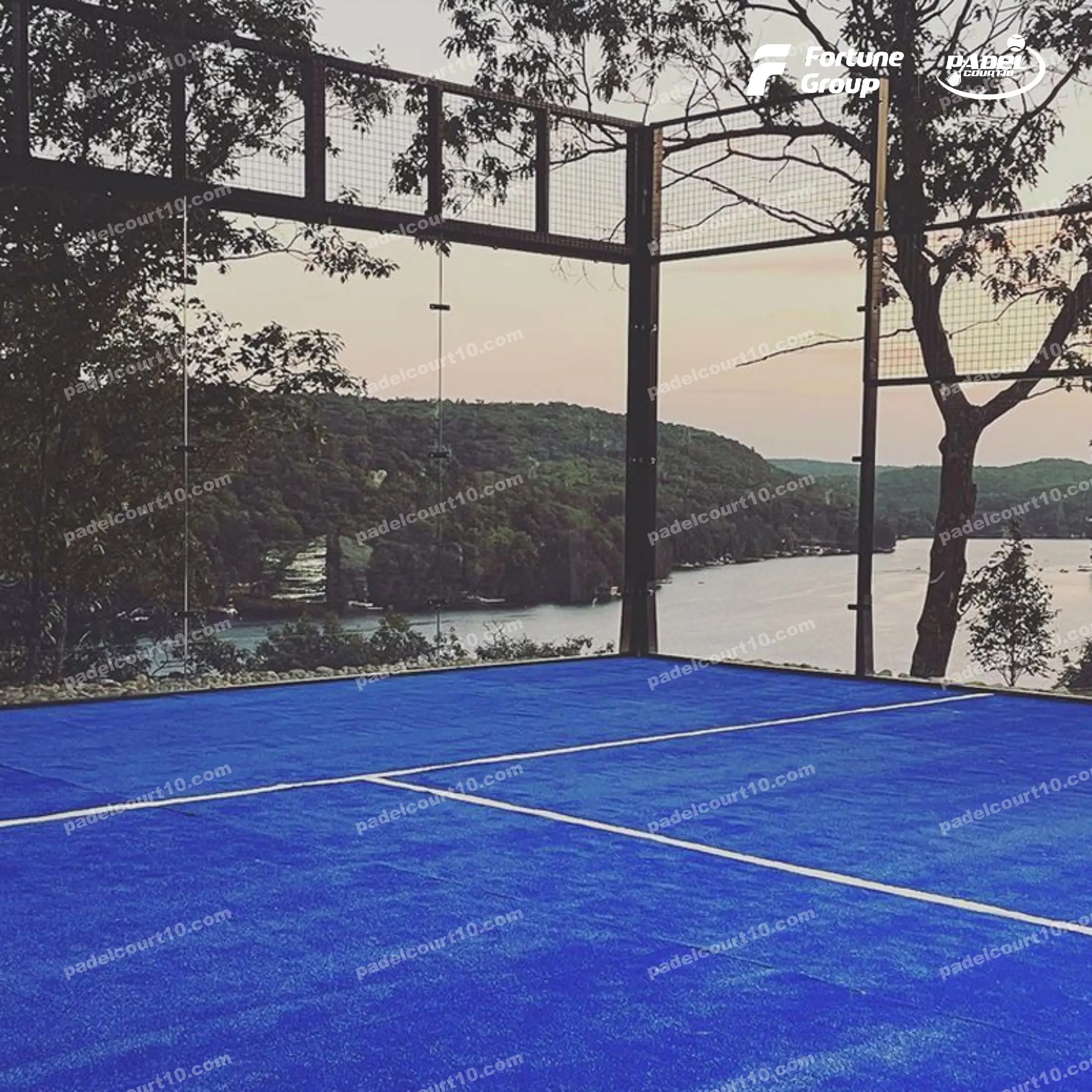 Спортивный клуб Профессиональный панорамный Padel Court с высококачественным искусственным покрытием из искусственной травы
