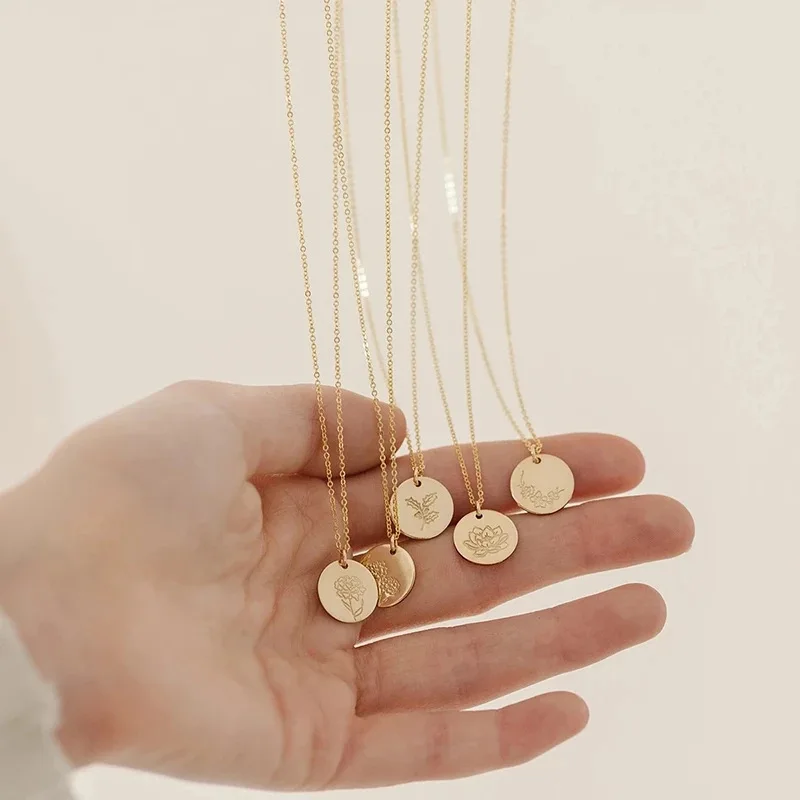 18K Gold Plated Combined Birth Month Flower Disc Necklace Custom Name Stainless Steel 12 Birthday Flower Coin Pendant Necklace