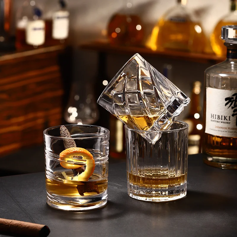 Old Fashioned Rotating Whiskey Glasses Barware Crystal Spinning Rotatable Whiskey Glass Tumbler